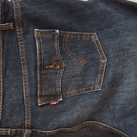 Levi's 590 Bootcut 18W Dark Wash Denim Womens Jeans. Excellent Condition! - Picture 7 of 13